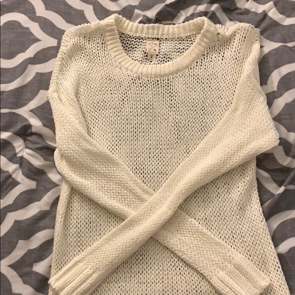 Cute white sweater from LA Hearts